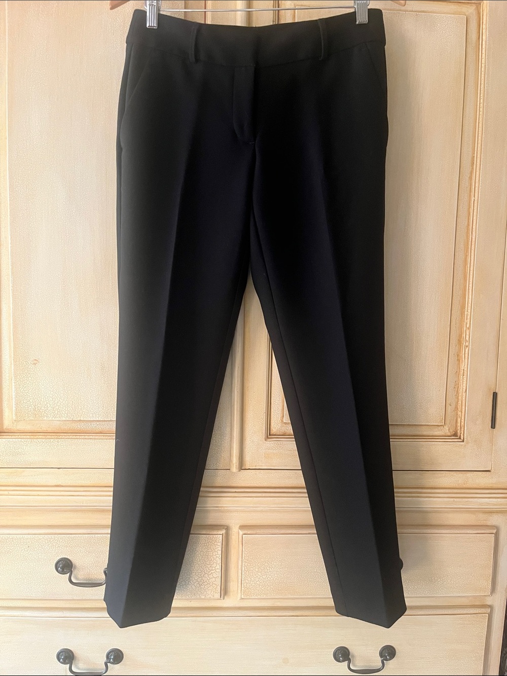 LOFT women's black straight leg Pants - Classic Tailored Fit-size 2-NWT